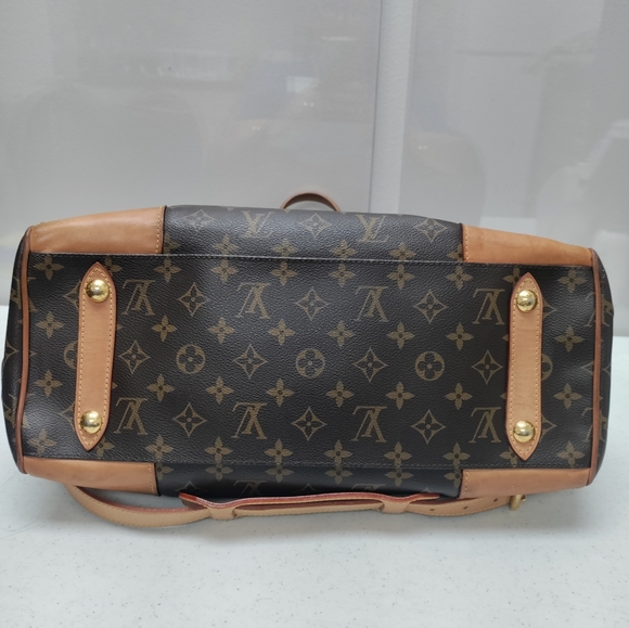Authentic Louis Vuitton Retiro GM (large)*SOLD** - Picture 7 of 16
